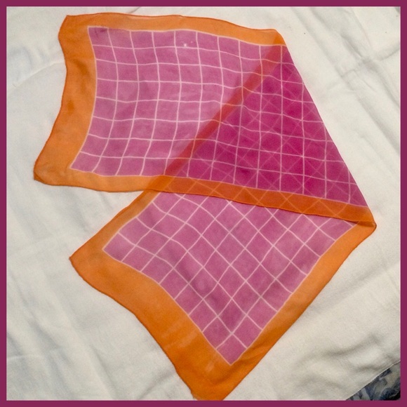 Bright Grid Scarf_058 - Picture 6 of 7